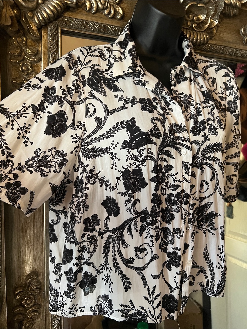 Black & White Floral Button-Front Women's Shirt